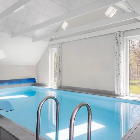 Lovely In With Sauna