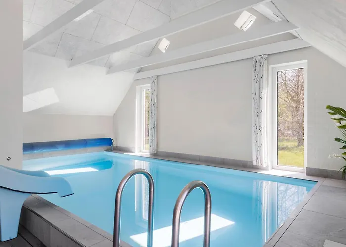 Lovely In With Sauna